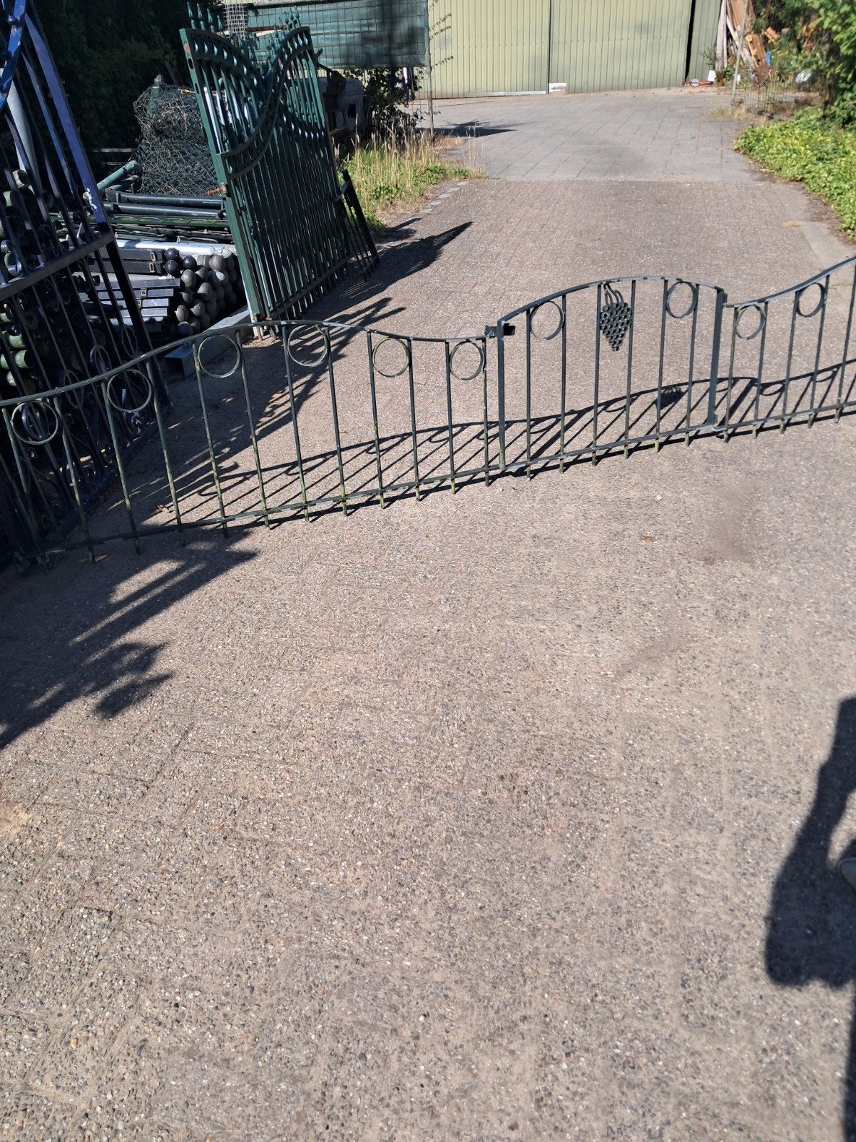 sier inlooppoortje. met sierhekwerk, Ophalen, IJzer, Sierhekwerk