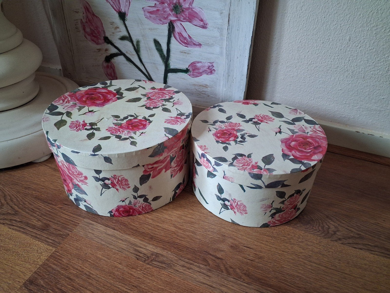 twee brocante hoedendosen, Ophalen