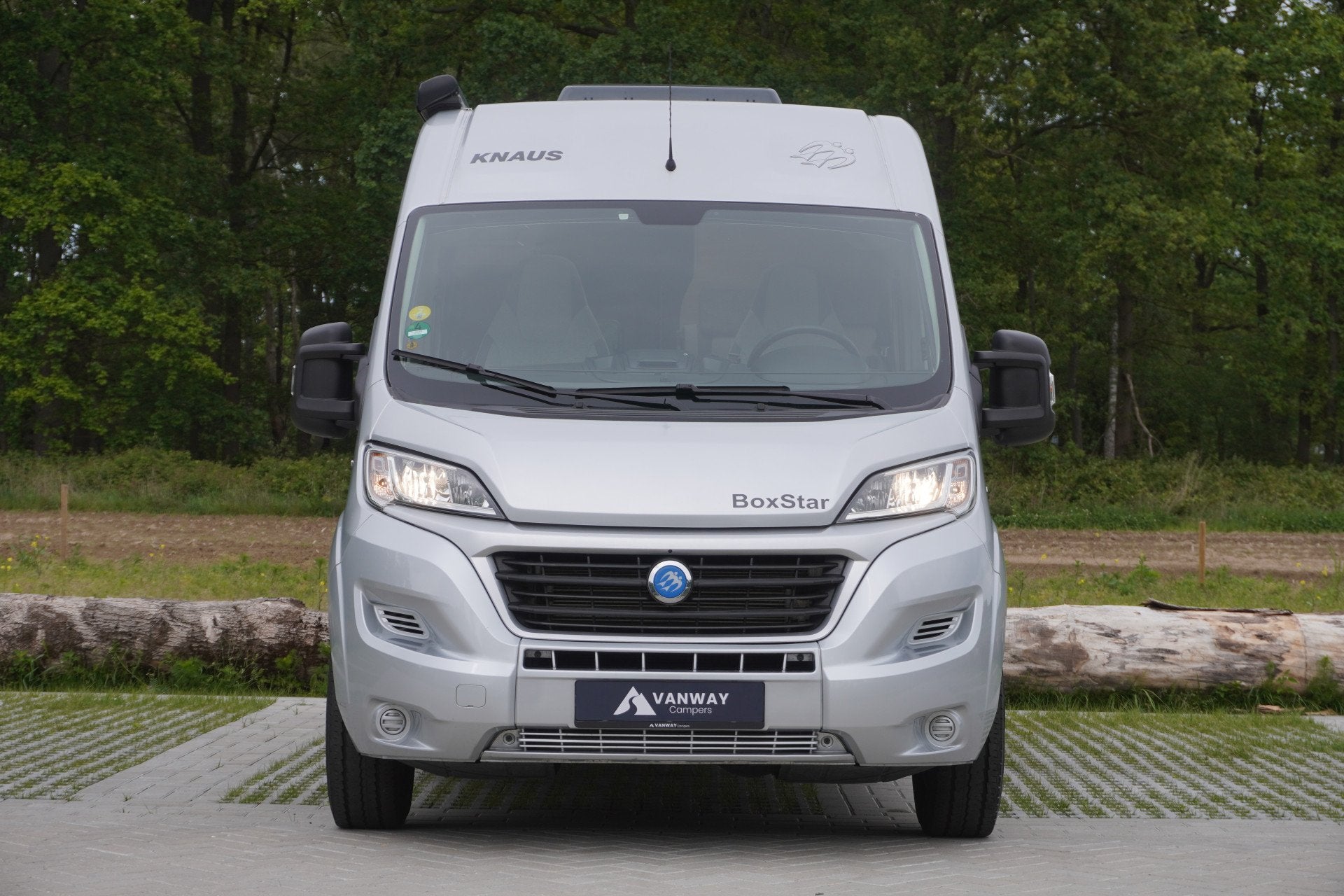 Knaus R07 Boxstar 140pk Automaat Cruise Control Breedte bedd, Automaat, Tot en met 2, Bedrijf, Diesel
