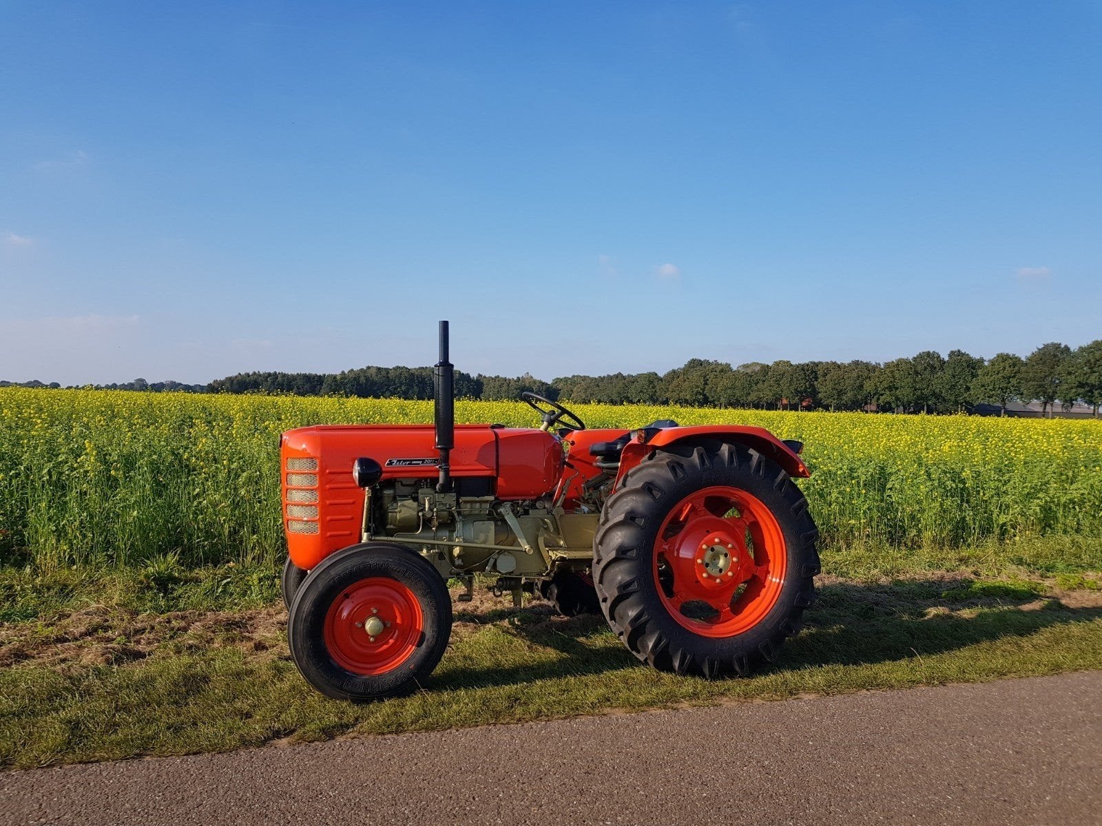 gevraagd zetor 2011, Zakelijke goederen, Agrarisch | Tractoren, Gebruikt, Tot 2500, Tot 80 Pk, Ophalen