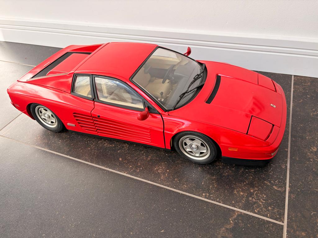 Grote PoCher Ferrari Testarossa Schaalmodel 1:8, Hobby en Vrije tijd, Modelauto's | 1:5 tot 1:12, Ophalen, Zo goed als nieuw, 1:5 t/m 1:8