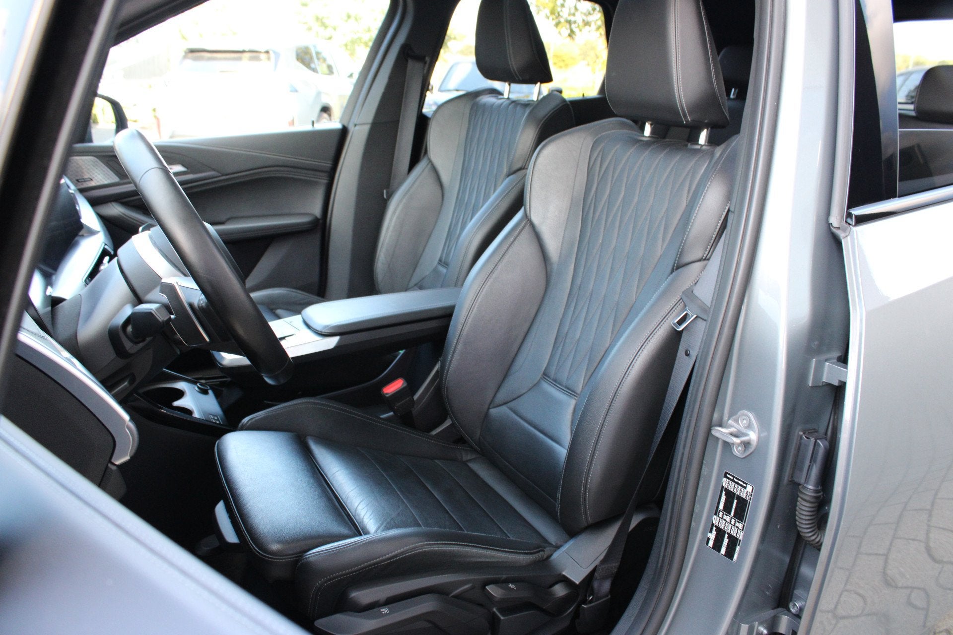 BMW 2 Serie Active Tourer 220i M Sport Automaat / Trekhaak /, Dealer onderhouden, Gebruikt, 156 pk, Met garantie (alle)