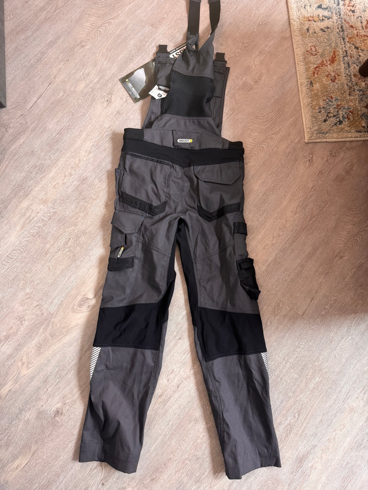 Nieuwe Werkbroek met Bretels - Maat 42, Ophalen, Nieuw