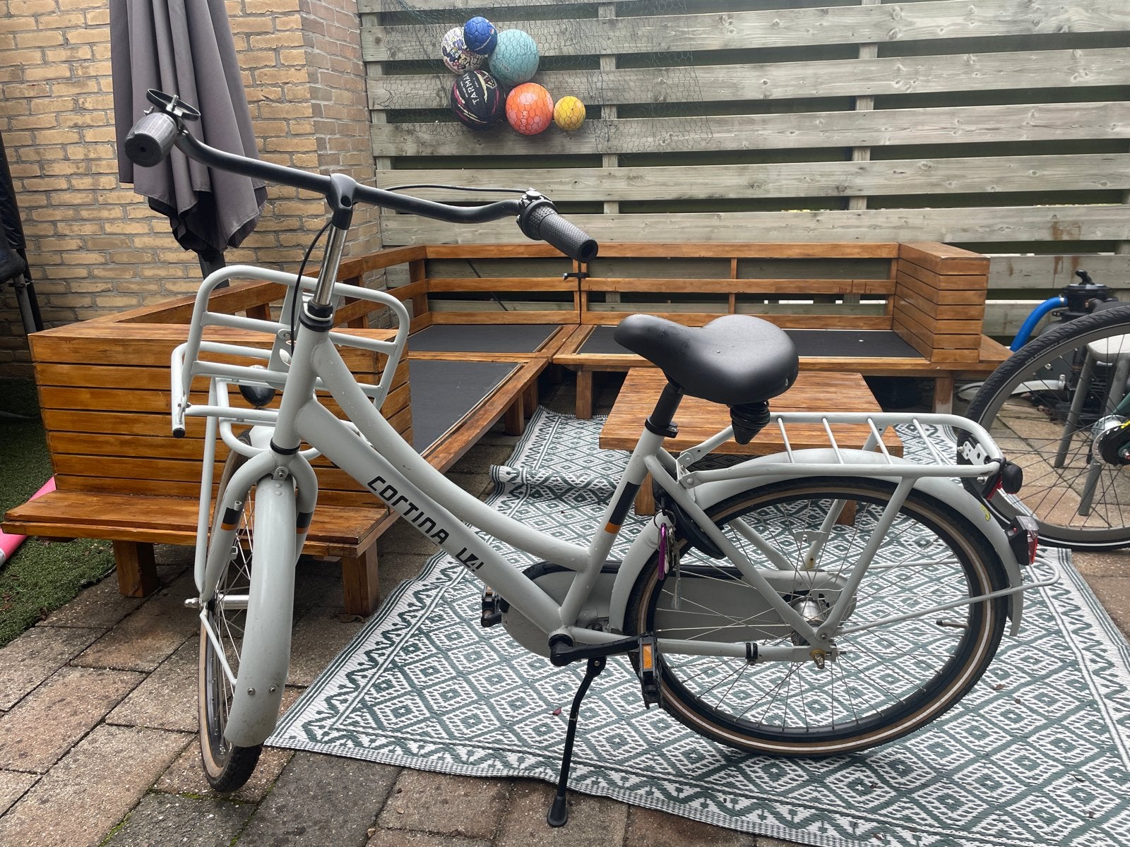 Cortina U4 Transportfiets 24 inch - Lichtgrijs, Fietsen en Brommers, Terugtraprem, Gebruikt, Versnellingen, Minder dan 47 cm