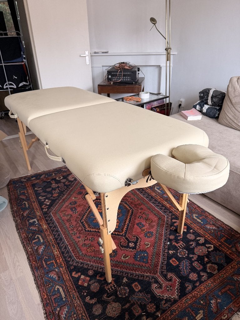 Tao-line massagetafel, Sport en Fitness, Ophalen, Gebruikt, Massagetafel