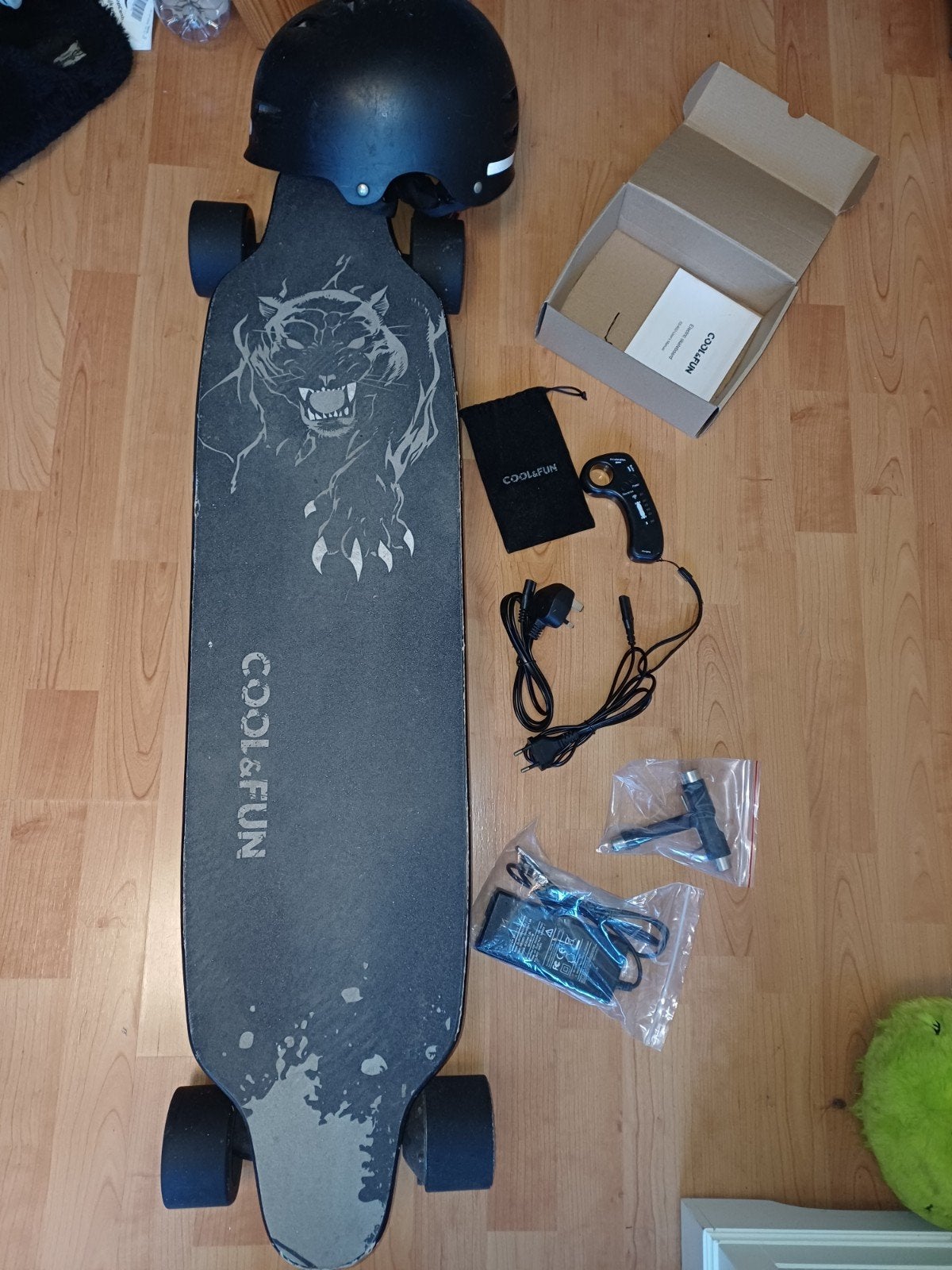 Cool&Fun Elektrisch Longboard met Afstandsbediening, Sport en Fitness, Skateboarden, Ophalen of Verzenden, Gebruikt, Skateboard