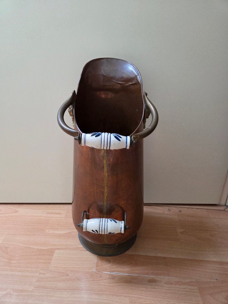 Antieke koperen kolenbak, Ophalen, Koper