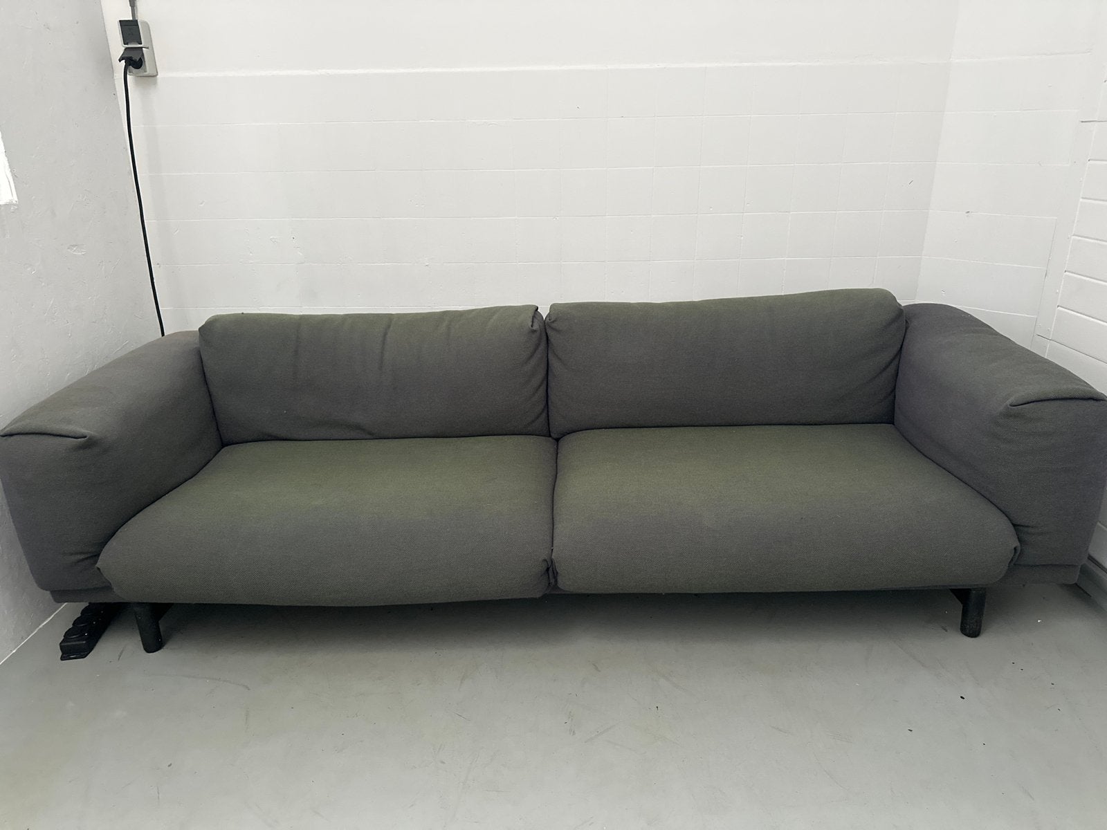 Comfortabele 2-zits bank, 260 cm breed, paars groen, Ophalen, 250 tot 300 cm, Gebruikt, Minder dan 75 cm