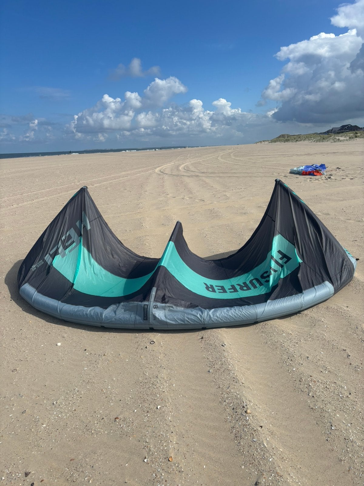 Volledige kiteset Flysurfer: 7,9,12m, bar en board, Watersport en Boten, Twintip, Ophalen of Verzenden, Zo goed als nieuw, 12 m²
