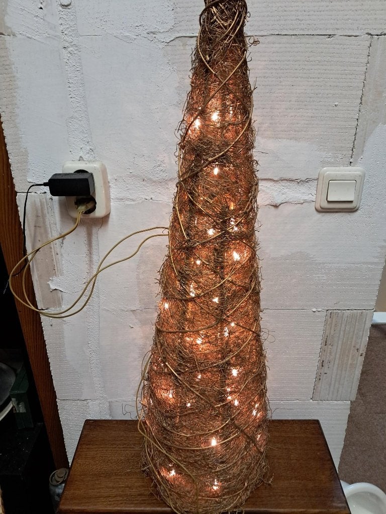 Piramide met Licht 90 cm hoog Kerst, Diversen, Ophalen, Zo goed als nieuw