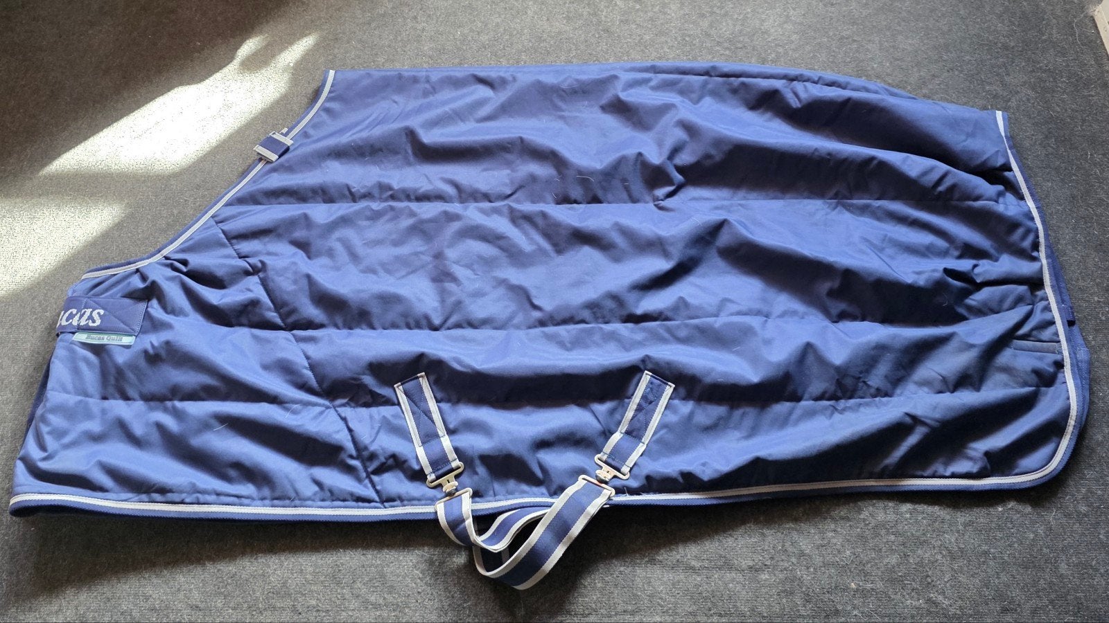 Bucas Quilt Navy SD mt 120/160 150 gram stal/onderdeken, Bucas, 150 g, Ophalen of Verzenden, Zo goed als nieuw