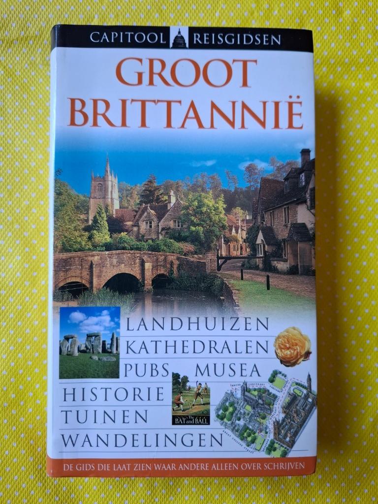Capitool reisgids - Groot-Brittannië, Boeken, Reisgidsen, Gelezen, Capitool, Europa, Ophalen of Verzenden
