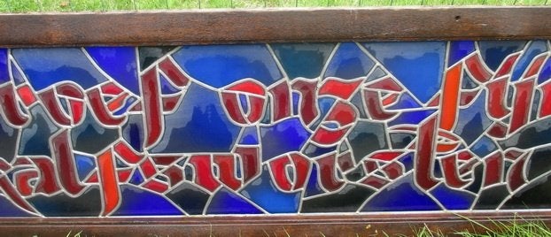 Unieke glasramen uit slagerij beenhouwerij Van Immerseel, Ophalen