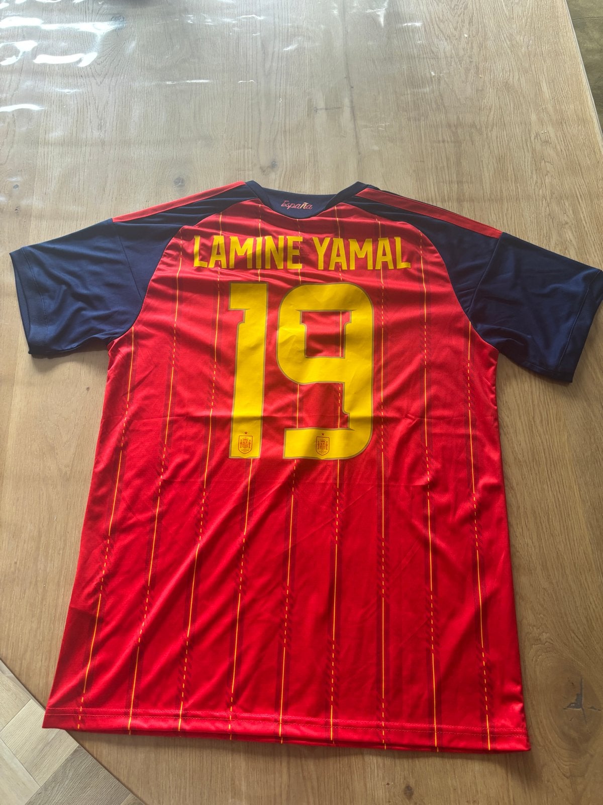 Spanje thuisshirt Lamine Yamal #19 - Normale pasvorm, Kleding | Heren, Sportkleding, Maat 52/54 (L), Nieuw, Ophalen of Verzenden
