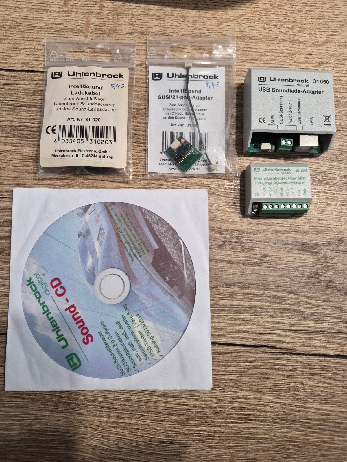 uhlenbrock sounlader en magneetartikeldocoder, Ophalen of Verzenden, Gelijkstroom, Overige merken