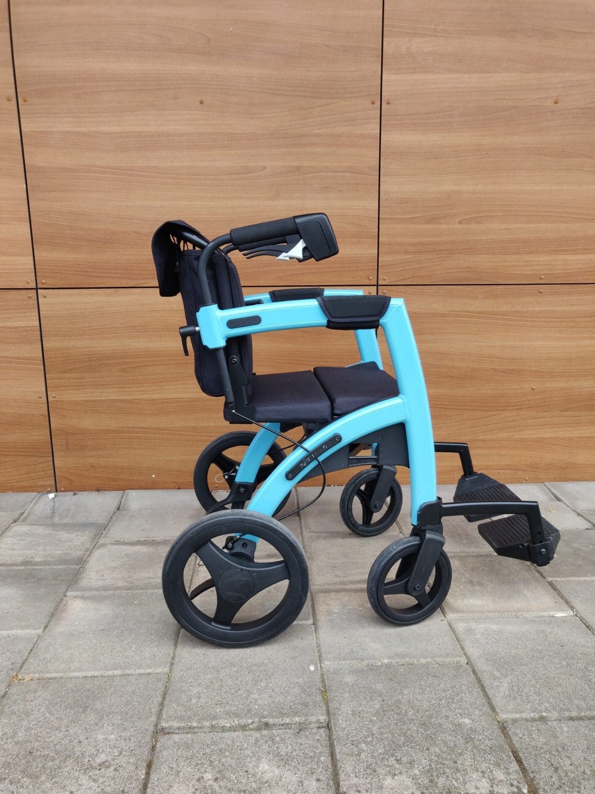 rollz motion rolstoel en rollator in 1 maat S, Ophalen, Zo goed als nieuw, Duwrolstoel