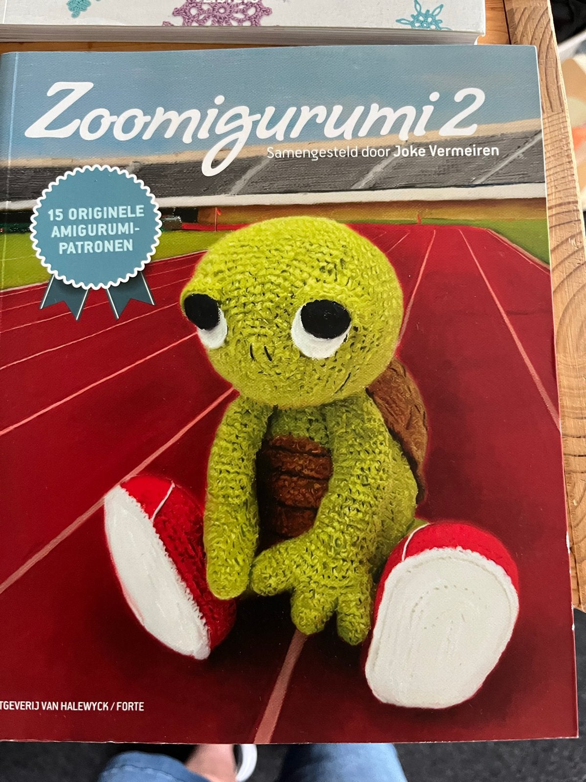 Zoomigurumi 2 - 15 originele amigurumi patronen, Ophalen, Zo goed als nieuw, Breien en Haken