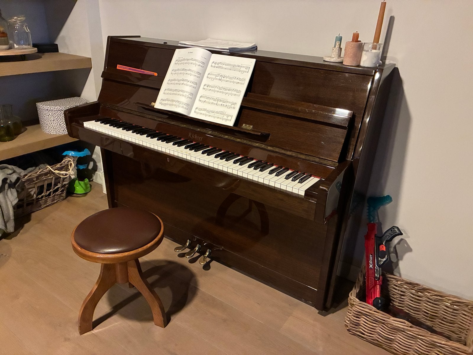 Richter Piano - Klassiek Bruin Piano met Kruk, Muziek en Instrumenten, Ophalen, Gebruikt, Bruin, Piano