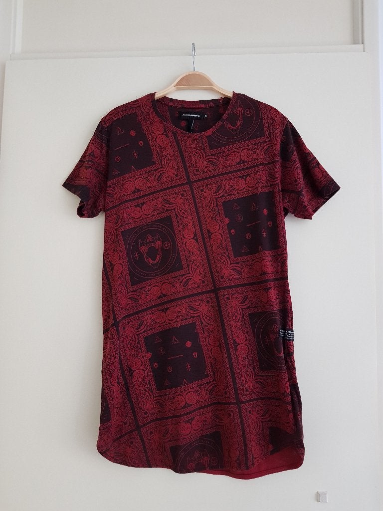 T-shirt voor heren -- maat XS -- Ashes to Dust / The Sting, Kleding | Heren, T-shirts, Ophalen of Verzenden, Zo goed als nieuw