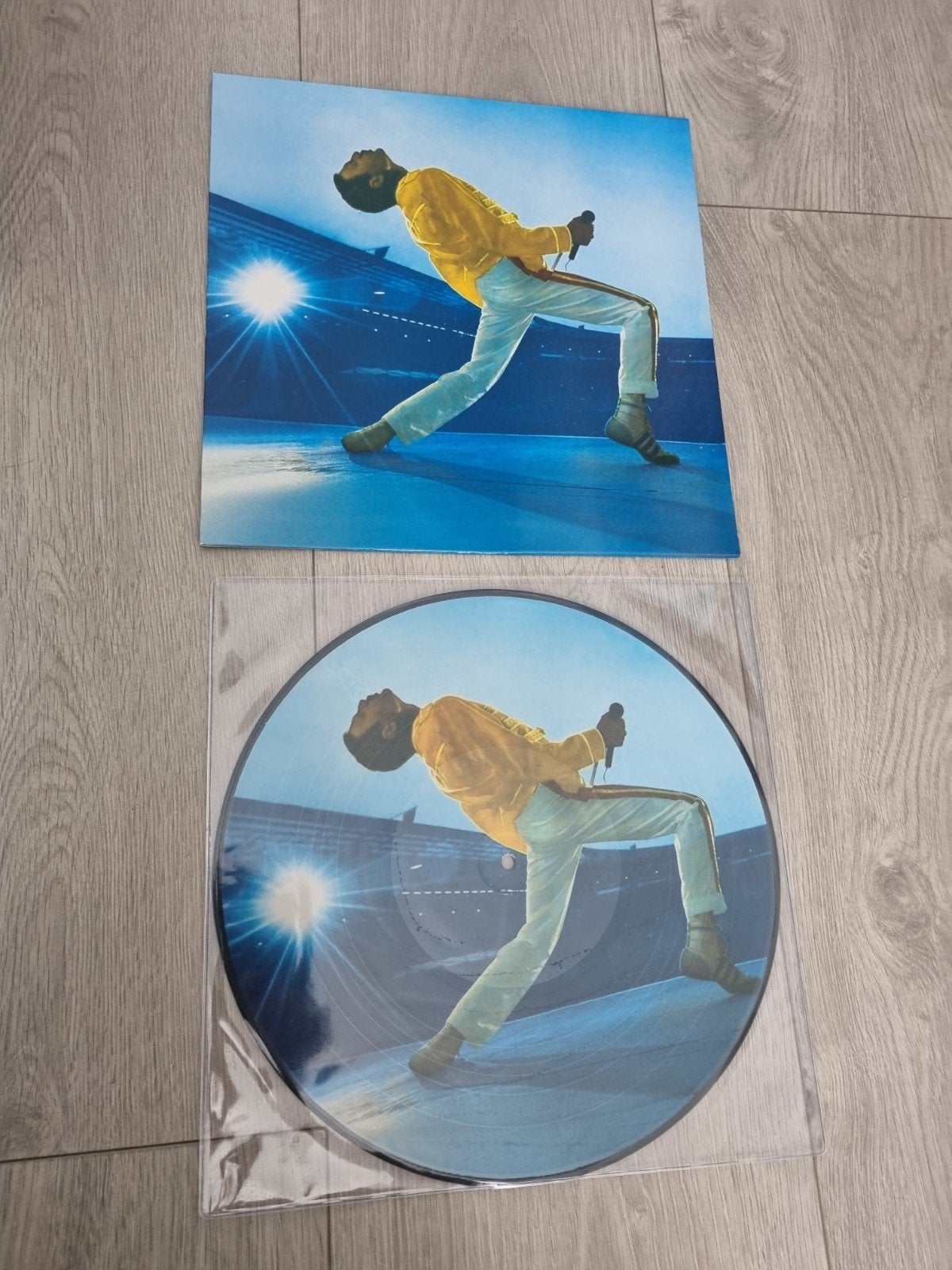 Picture disc Queen  : live Wembley part 1 limited edition, Cd's en Dvd's, LP, Ophalen of Verzenden, Zo goed als nieuw, 12 inch