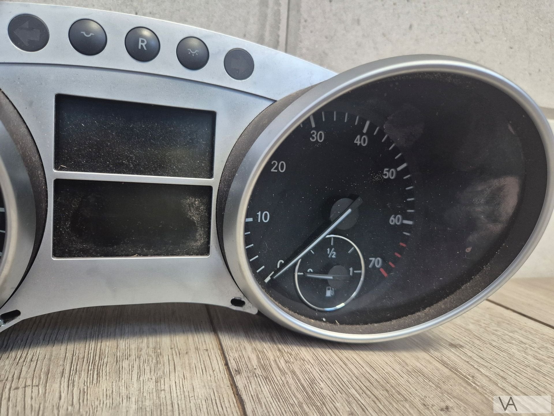Cockpit tellerklok van Mercedes ML W164 benzine a2515407047, Gebruikt, -, Ophalen of Verzenden, -