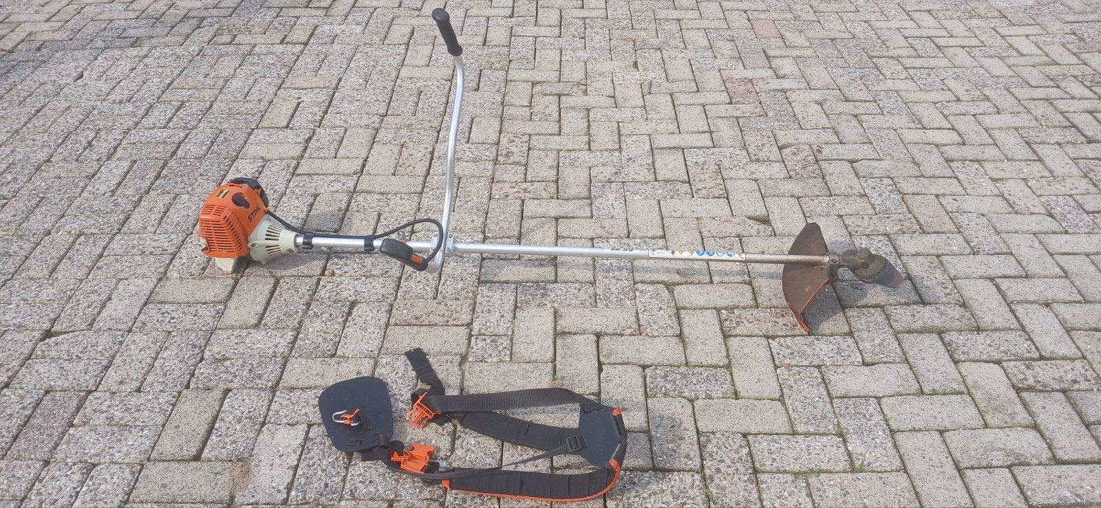 Stihl FS 87 Benzine Bosmaaier, Ophalen, Gebruikt, 10 tot 30 cm, Stihl