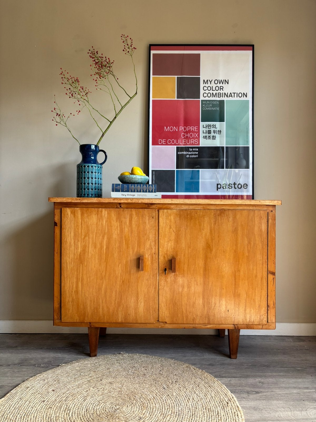 Handmade vintage (school) kast beuken/licht eken met plekjes, Huis en Inrichting, Ophalen, 100 tot 150 cm, Eikenhout, 25 tot 50 cm