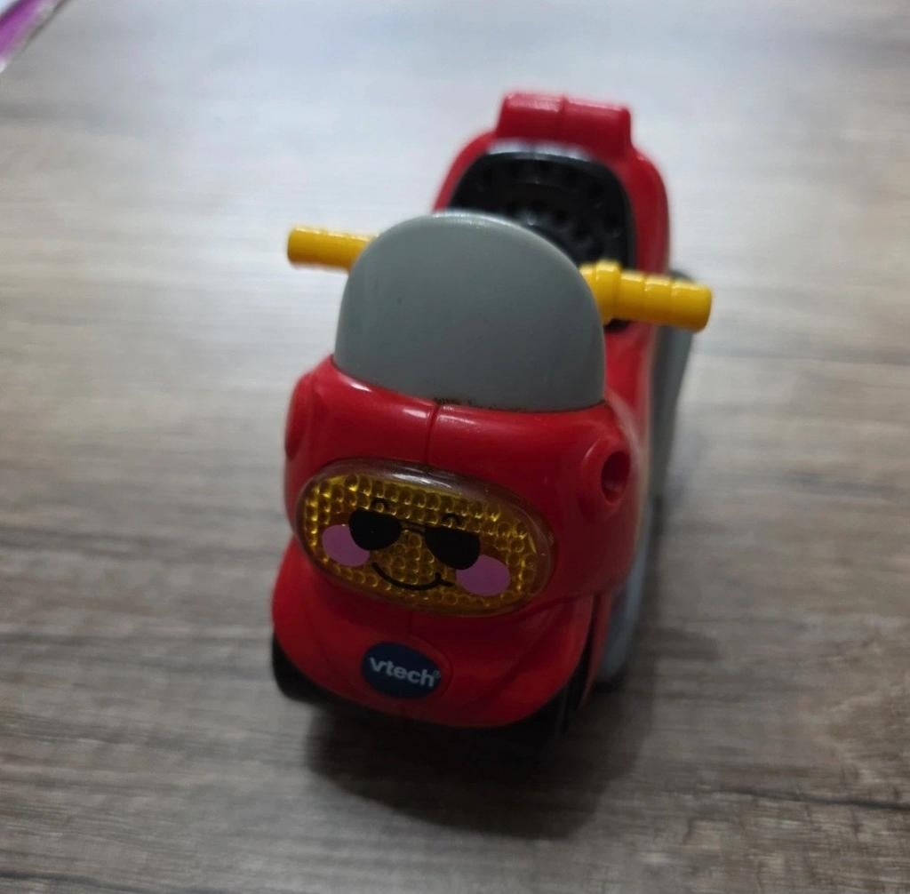 VTech Toet Toet Auto Scooter Rood, Kinderen en Baby's, Speelgoed | Vtech, Ophalen of Verzenden, Gebruikt, 6 maanden tot 2 jaar