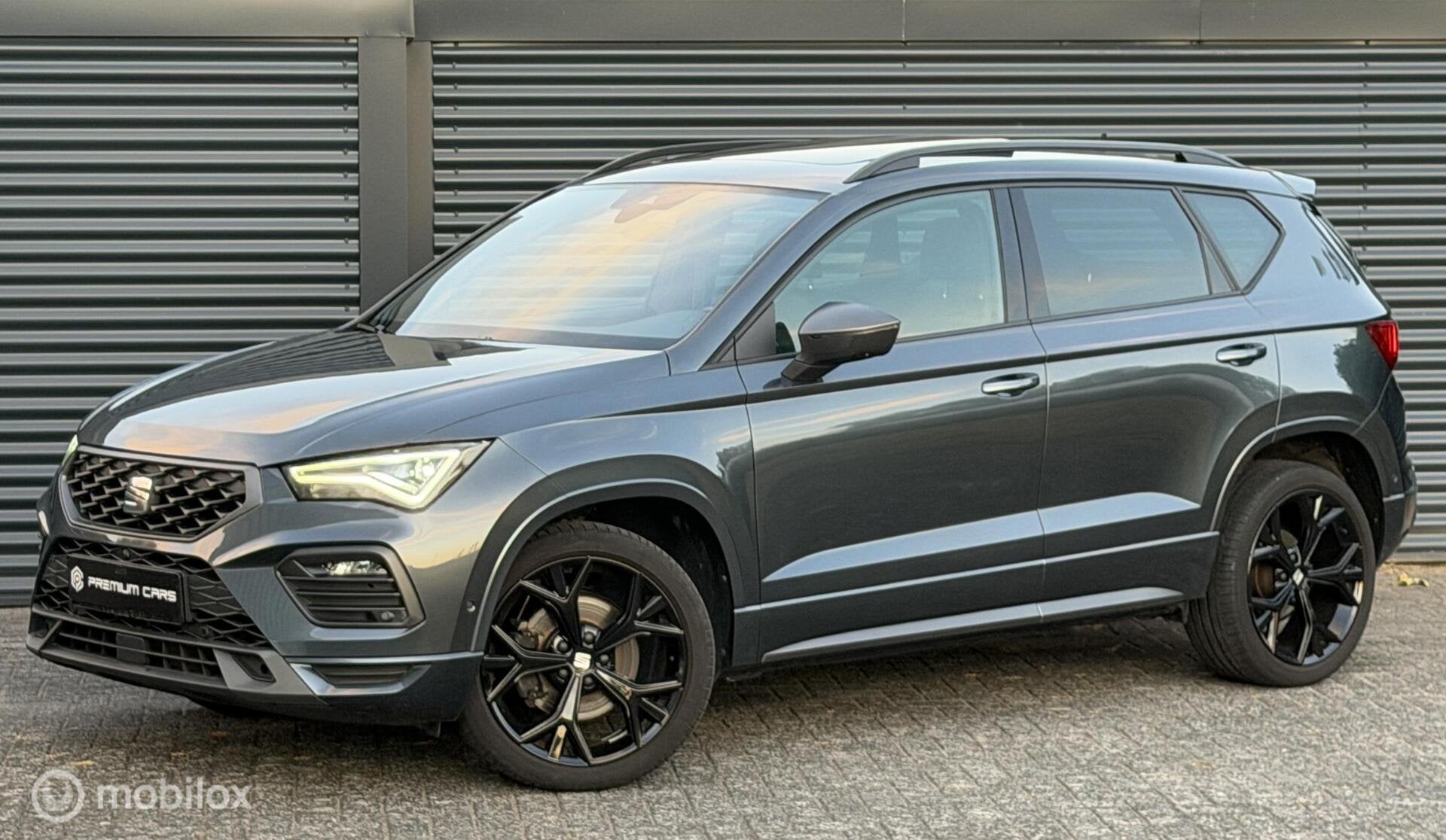 Seat Ateca 1.5 TSI FR Pano Keyless Trekhaak 360” Leder, Auto's, Dealer onderhouden, 15 km/l, 4 cilinders, Ateca