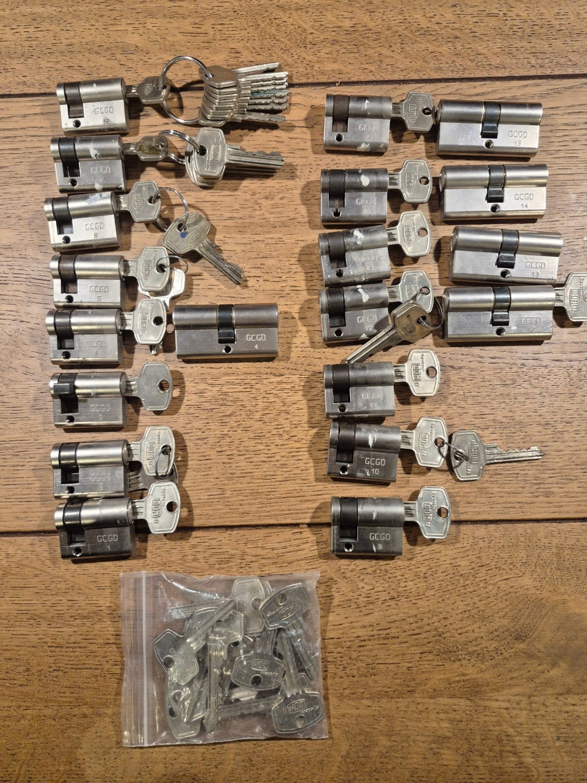 DOM Set van 20x enkel halve en dubbele hele cilinders skg2, Doe-het-zelf en Verbouw, Hang- en Sluitwerk, Ophalen of Verzenden