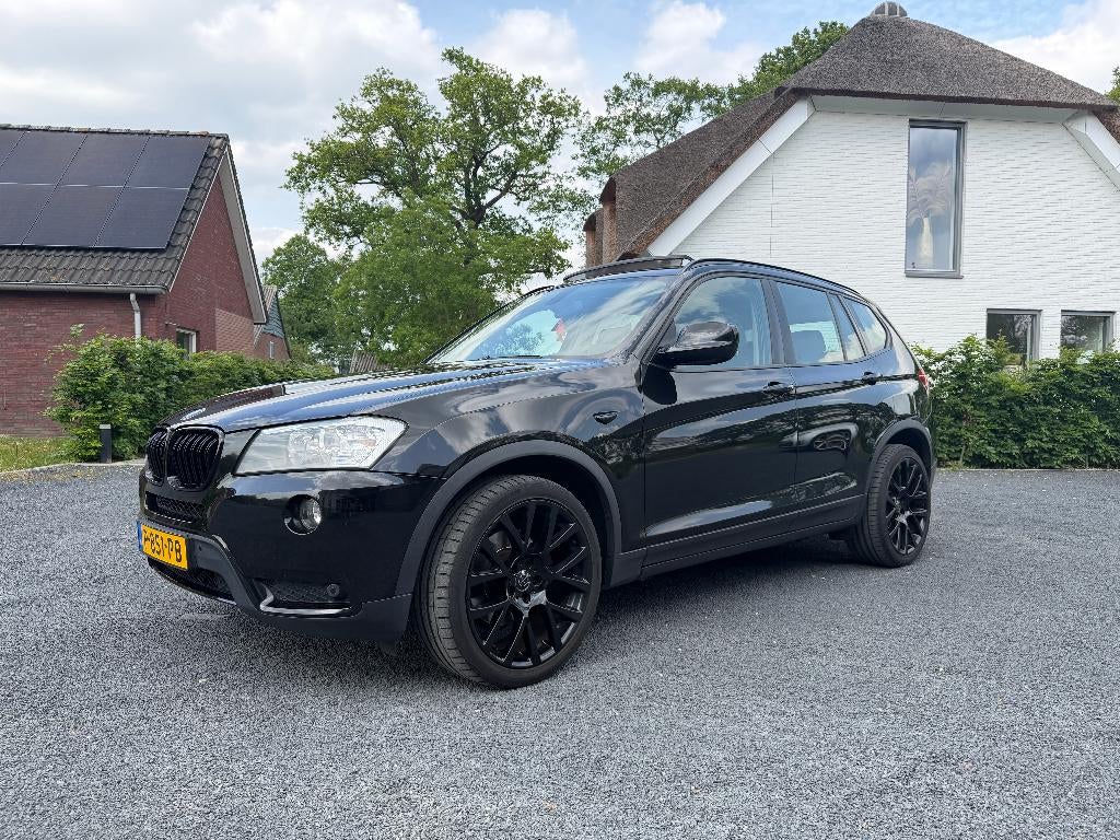 BMW X3 28i 245pk | Panodak | Trekhaak | Nieuwe APK | SPORTIE, Auto's, BMW, 2000 kg, Zwart, 245 pk, Vierwielaandrijving