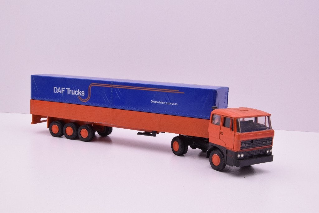DAF 2800 ati  ''  Onderdelen Express ''  Lion Car, Ophalen of Verzenden, Zo goed als nieuw, Bus of Vrachtwagen, Lion Toys