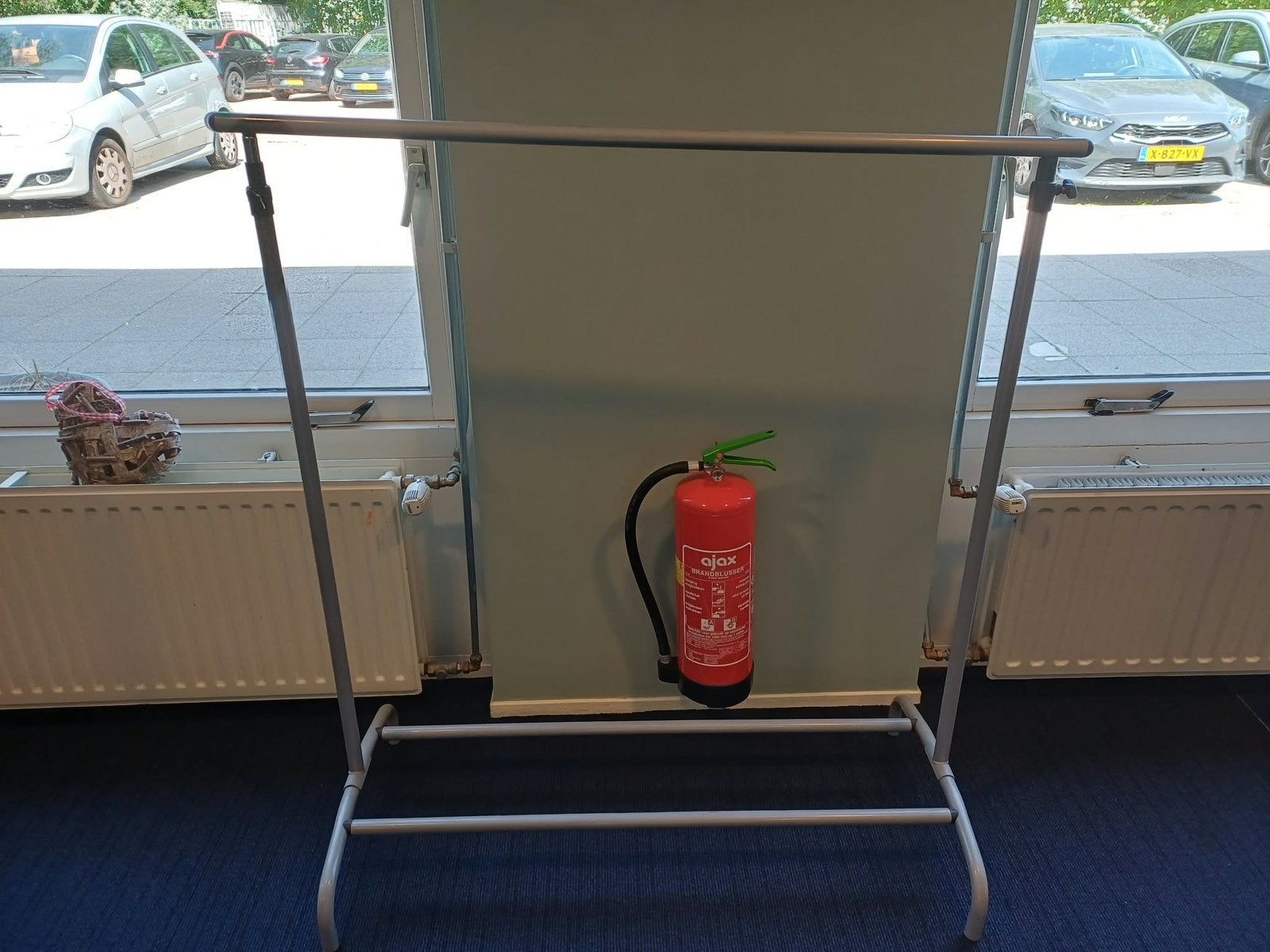 kledingrek van Ikea, Ophalen, Gebruikt