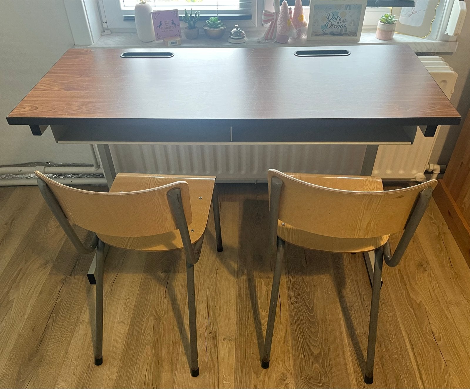 Vintage duo schoolbank met twee losse stoelen, Huis en Inrichting, Ophalen, Opbergruimte, Gebruikt, Hout