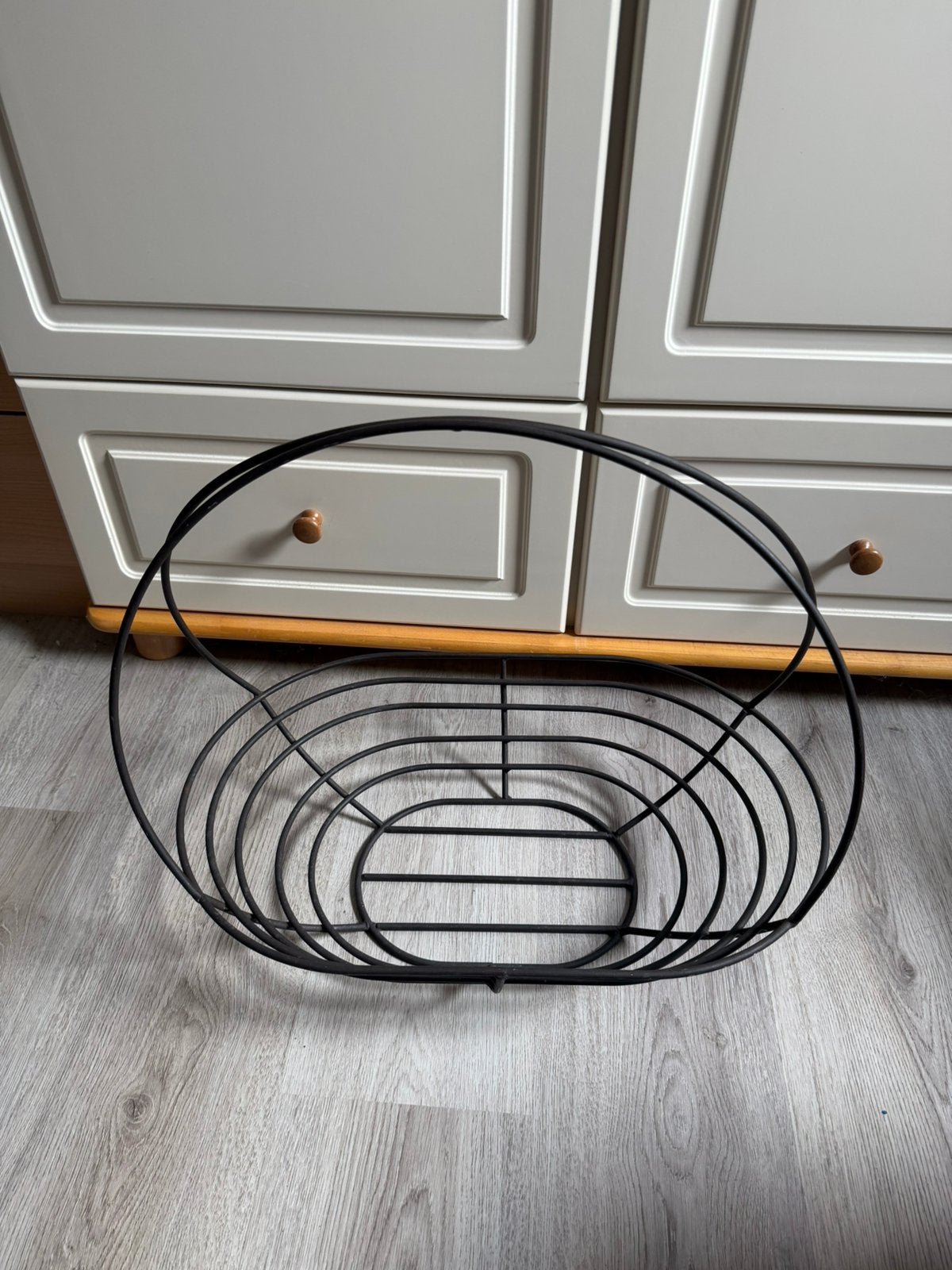Mand, Huis en Inrichting, Woonaccessoires | Schalen en Manden, Ophalen, Overige materialen, Mand, Zo goed als nieuw