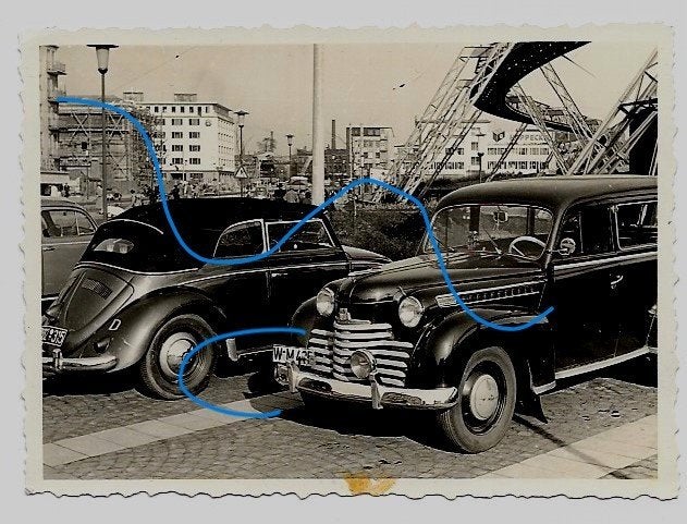 VW Kever cabriolet Opel foto, Verzamelen, Verzenden, Foto, Zo goed als nieuw, 1940 tot 1960