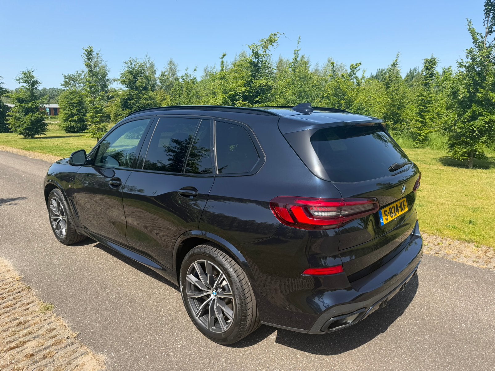 BMW X5 40d 340pk LEASE € 1469,- NIEUWSTAAT / BTW auto, Auto's, BMW, Automaat, 2175 kg, 2993 cc, Bedrijf