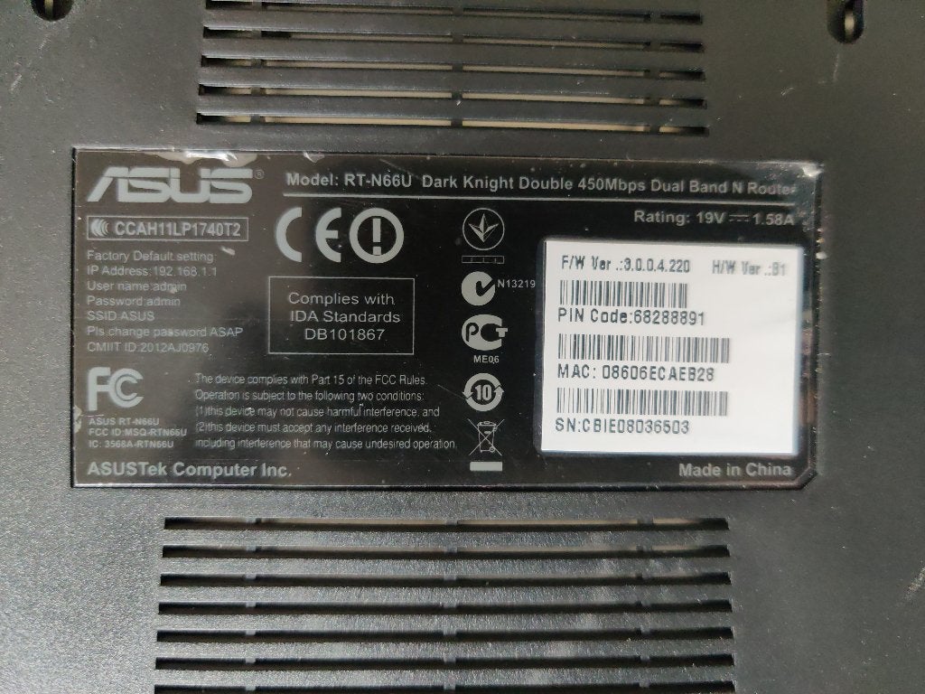 ASUS Dark Knight RT-N66U Double 450Mbps N Router, Computers en Software, Routers en Modems, Ophalen of Verzenden