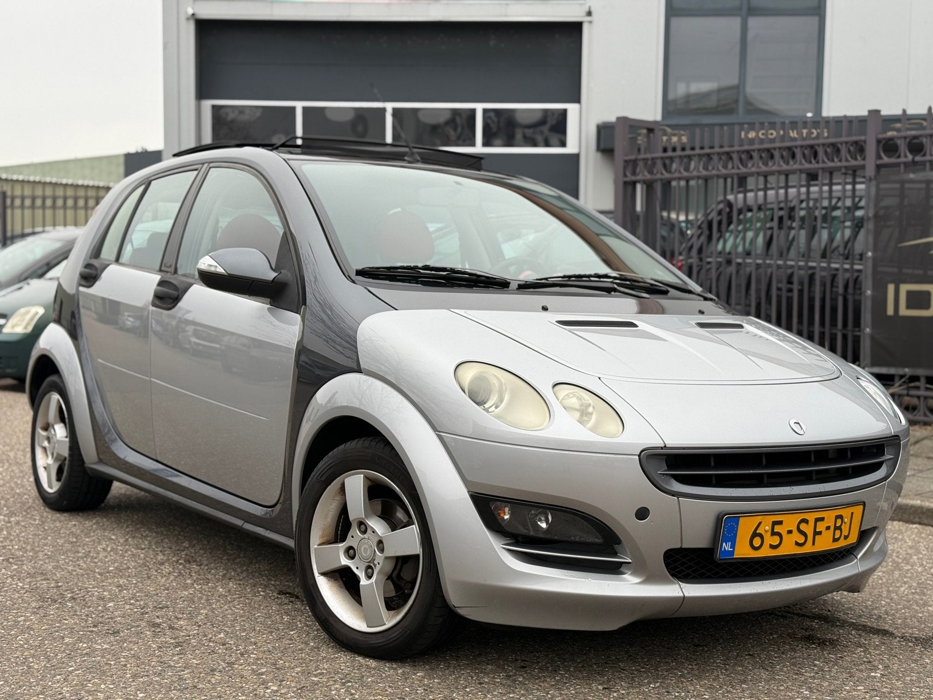 Smart PANO NIEUWE APK RIJDT GOED Forfour 1.3 passion, Auto's, Stoelverwarming, Bedrijf, Handgeschakeld, Euro 4