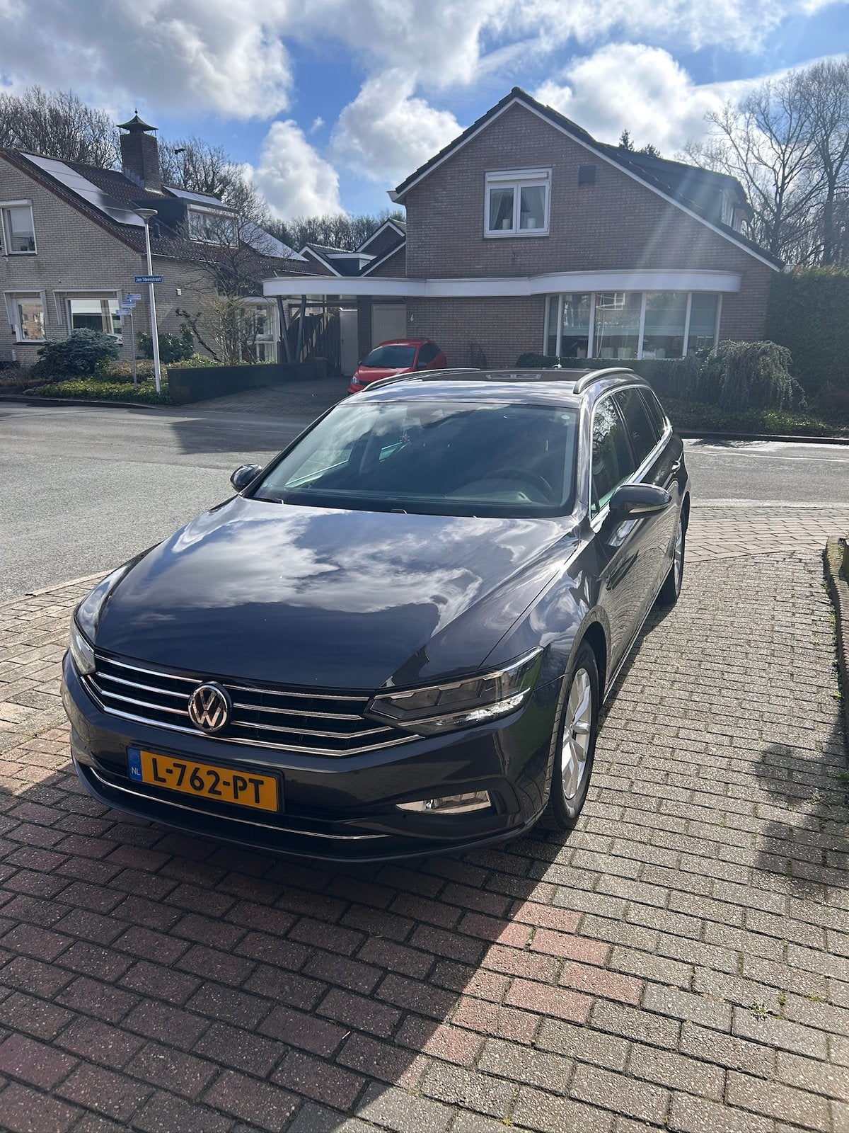 Volkswagen Passat 1.5 TSI 150pk DSG 2019 Grijs, 1498 cc, 4 cilinders, Lichtsensor, Particulier