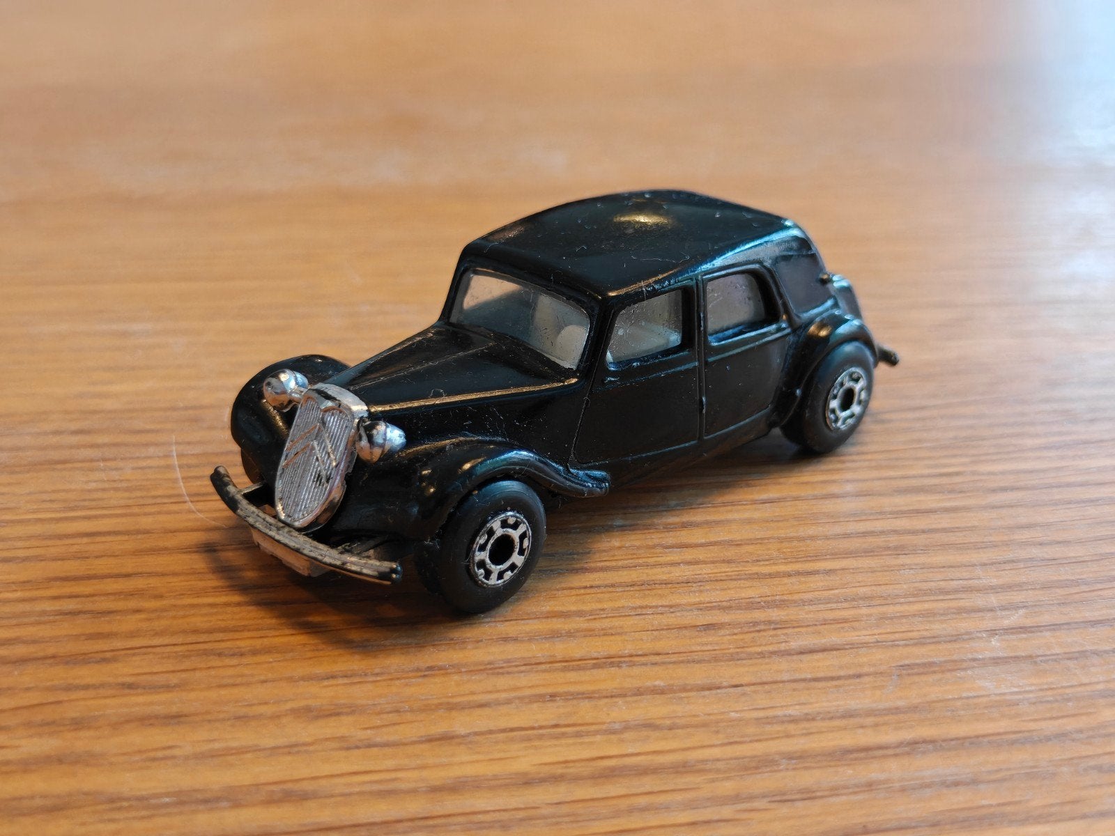 Matchbox Citroen 15 CV Traction Avant ZWART, Ophalen of Verzenden, Zo goed als nieuw, Auto