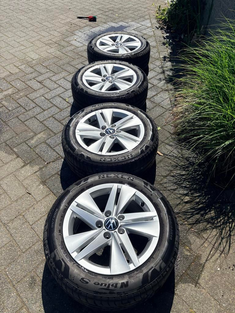 Set van 4 VW Velgen met Nexen band en tpms ventiel, Auto-onderdelen, Banden en Velgen, Ophalen, Gebruikt, 16 inch, Banden en Velgen