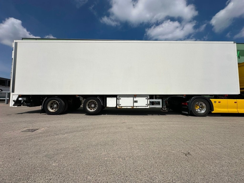 HTF HZP 32, Auto's, Vrachtwagens, Wit, Bedrijf, Aanhangers en Opleggers, Te koop