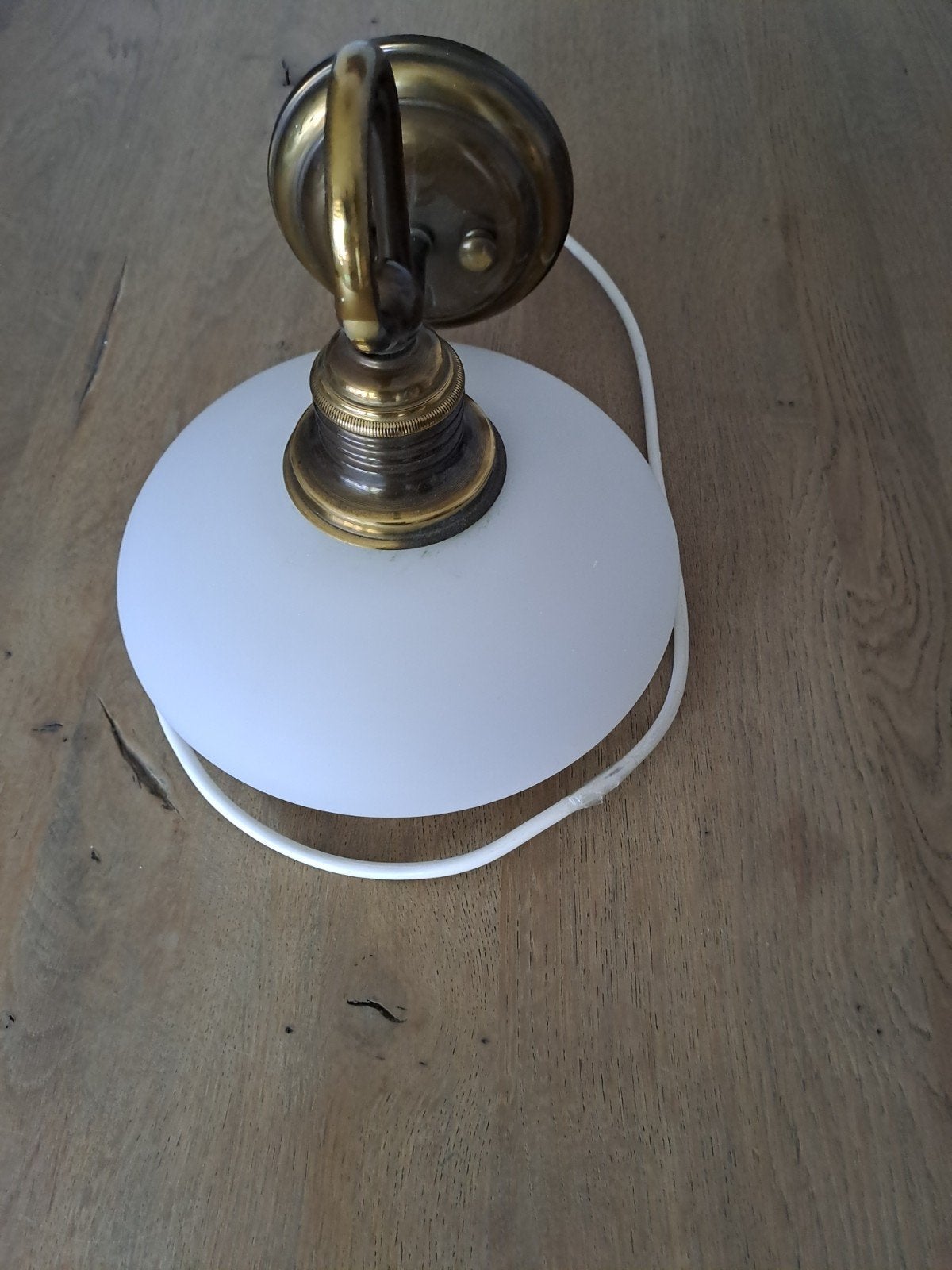 Mooie messing hanglamp met melkglas - 25x22cm, Ophalen, Gebruikt, Glas, Klassiek, Vintage