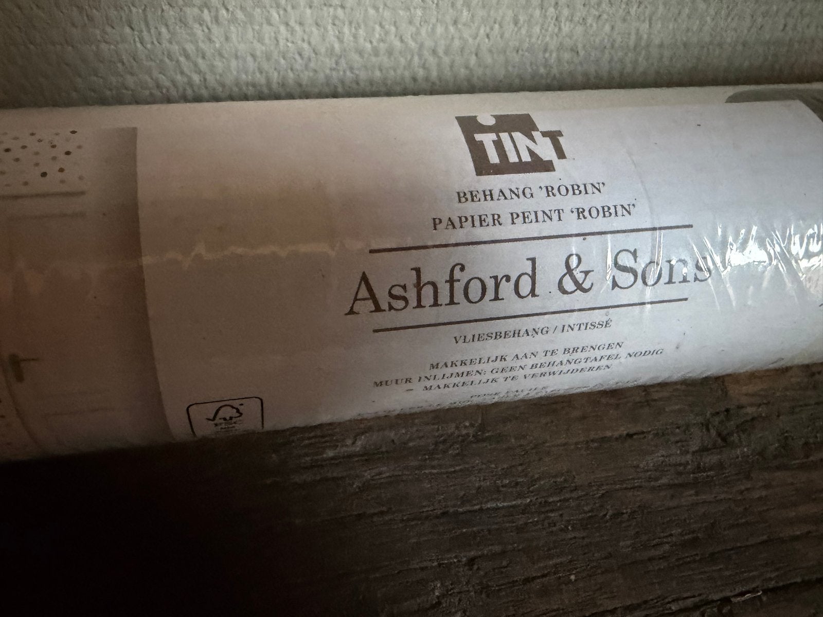 Nieuwe rol Ashford & Sons Vliesbehang 'Robin' met stippen, Overige patronen, Overige merken, Wit, Modern