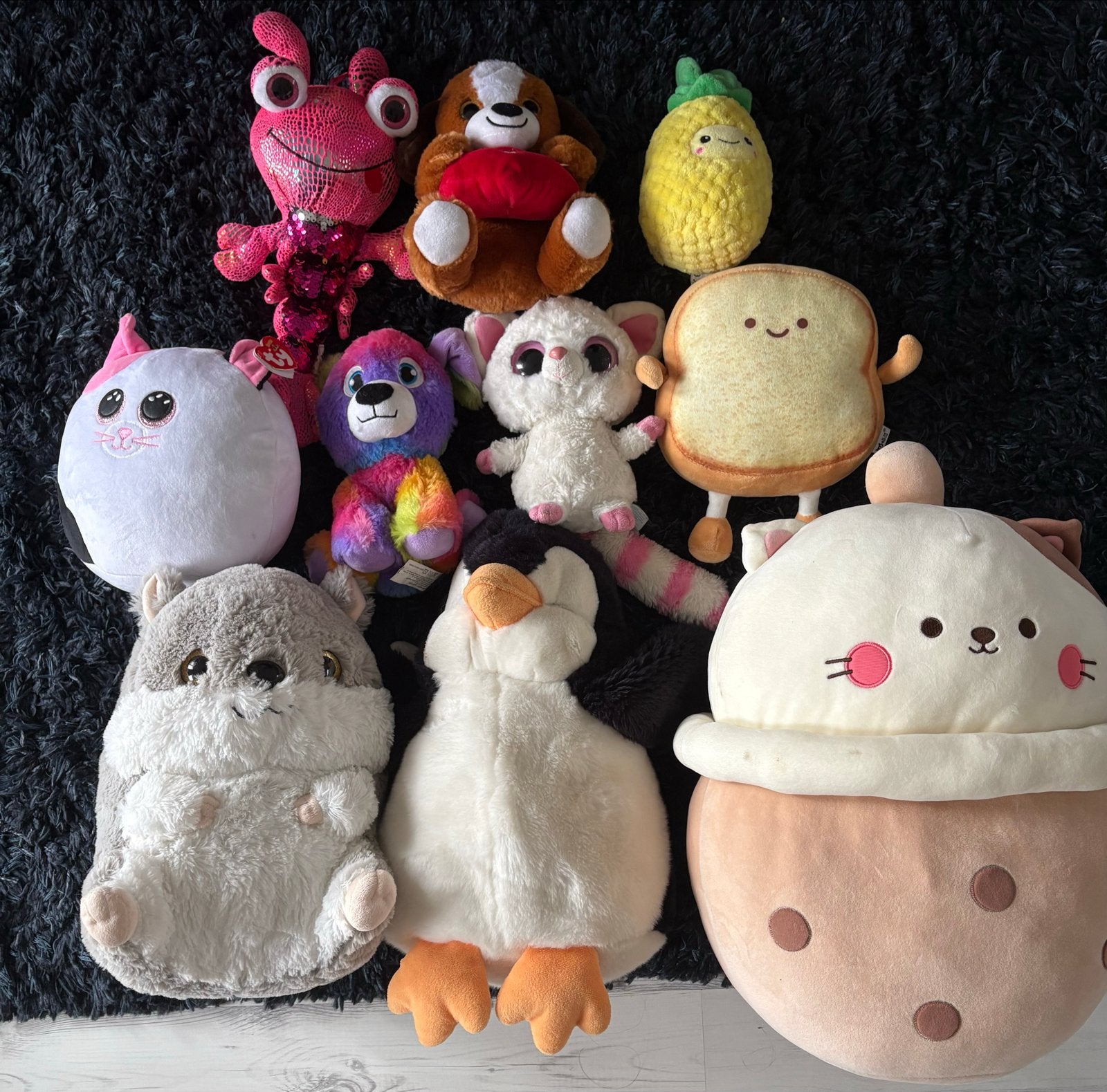 Diverse knuffels: Hamster, Pinguïn, Kat, Hond, Ananas, Brood, Kinderen en Baby's, Speelgoed | Knuffels en Pluche, Gebruikt, Overige karakters