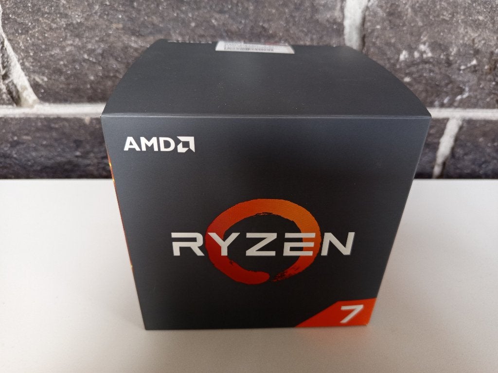 AMD Ryzen 7 2700X Processor met Wraith Prism Koeler, Computers en Software, Gebruikt, AMD Ryzen 7, Socket AM4, 3 tot 4 Ghz
