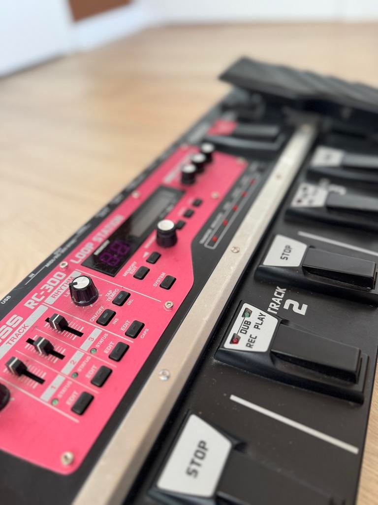 Boss RC-300 Looppedaal, Ophalen, Zo goed als nieuw, DDR3, Desktop