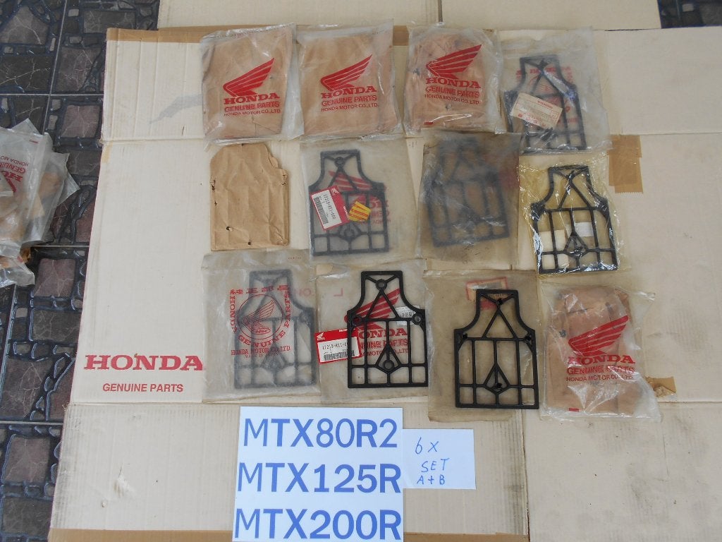 Nieuw Honda MTX80R2-MTX125R-MTX200R Luchtfilter Element A+B, Verzenden