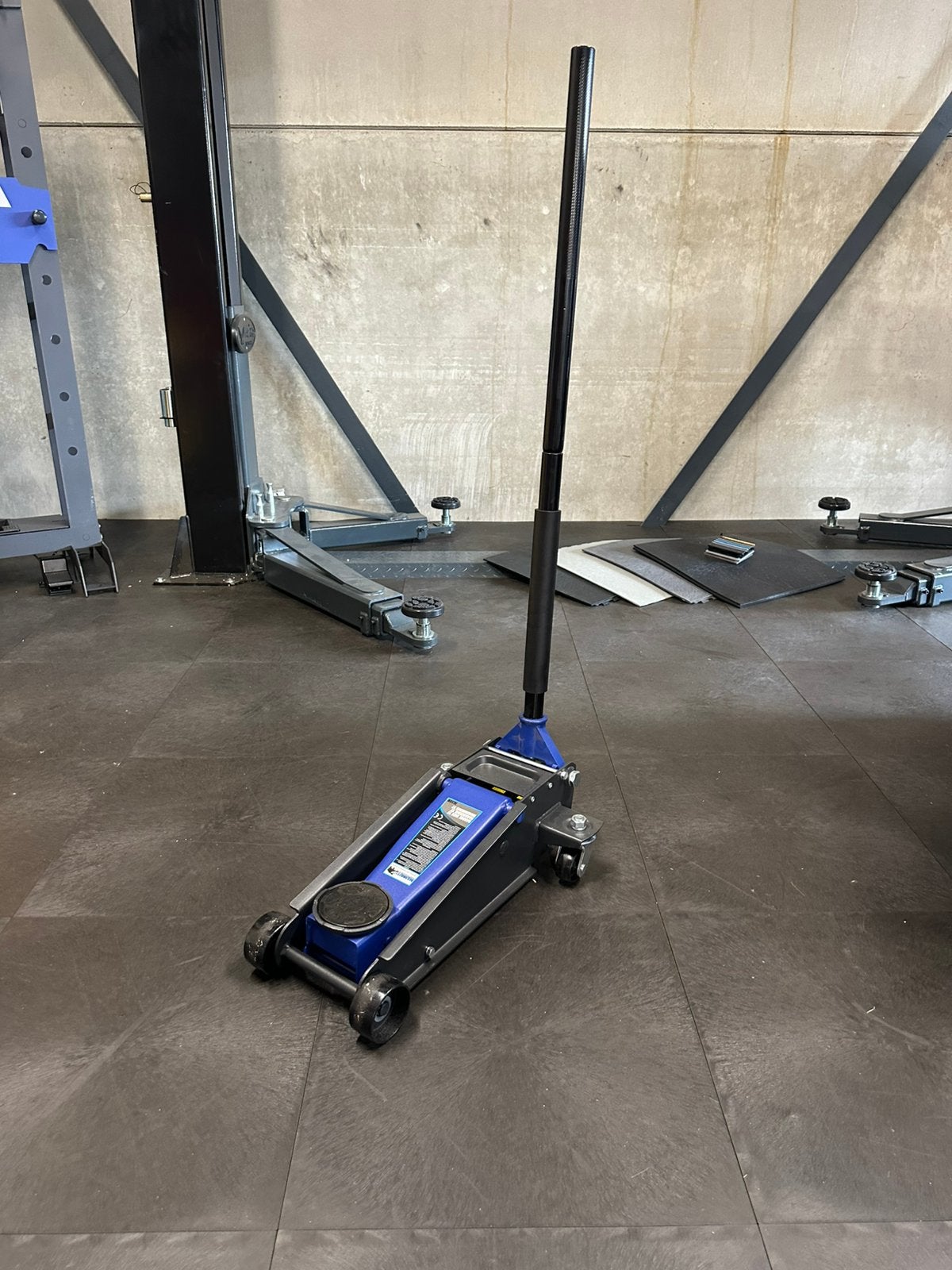 Garagekrik 3 ton – Nieuw – 2 jaar garantie – Schutte Trading, Ophalen, Nieuw, Hydraulisch, Garagekrik